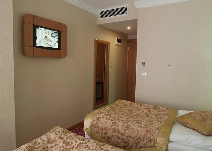 호텔 Kamer Hotel 3*