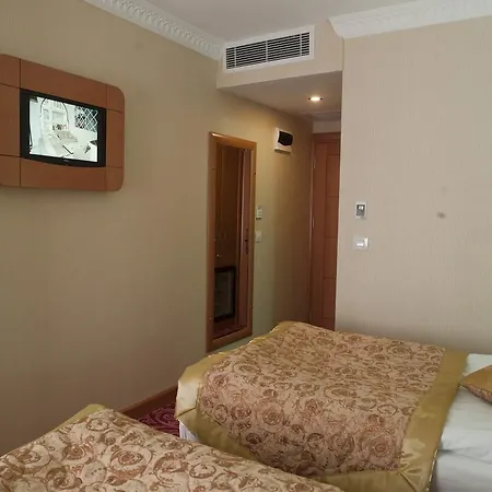 호텔 Kamer Hotel 3*